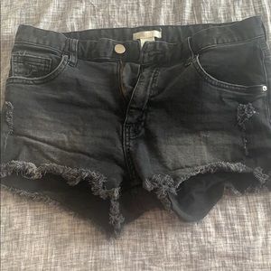 Woman’s Jean shorts